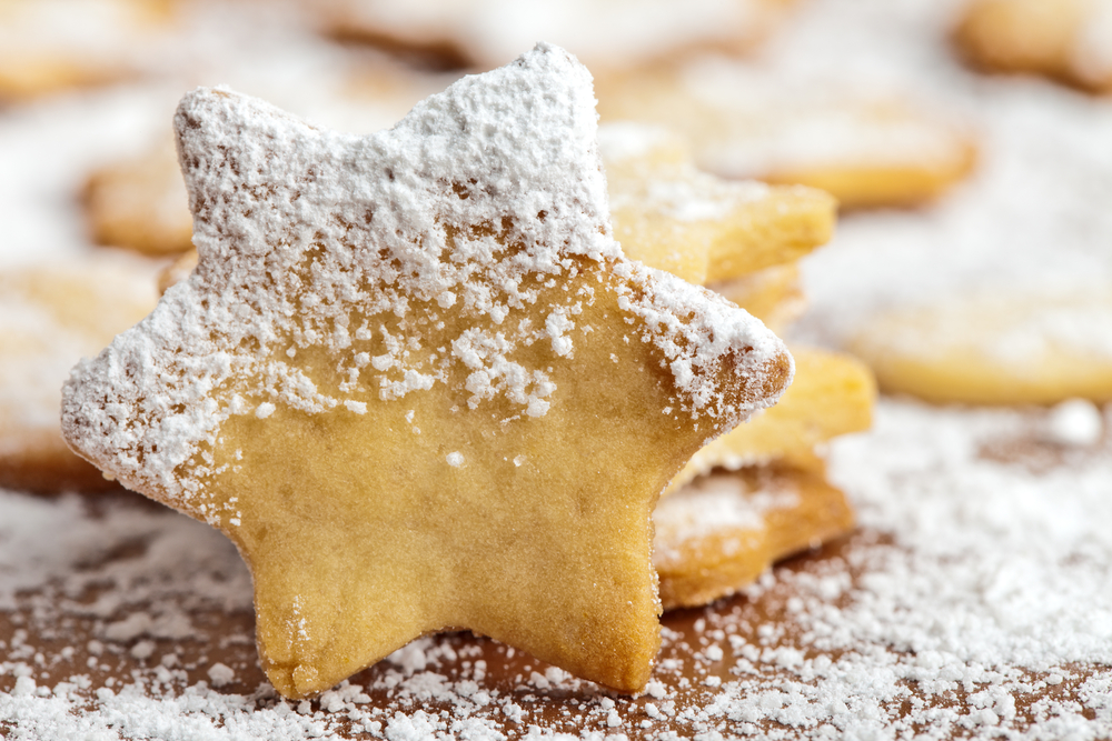 Buy-Butcher-Block-Baked-Goods Reasons To Buy A Butcher Block This Holiday Season