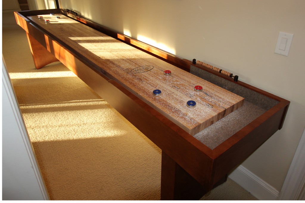 entry-level-shuffleboard-table-mcclure-competitor