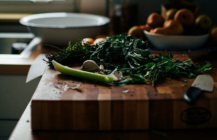 Should I Use A Wood Or Plastic Cutting Board? - Food Republic