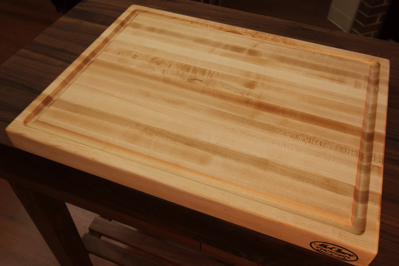 Father’s Day Gift Ideas: Buy Dad a Cutting Board for the 