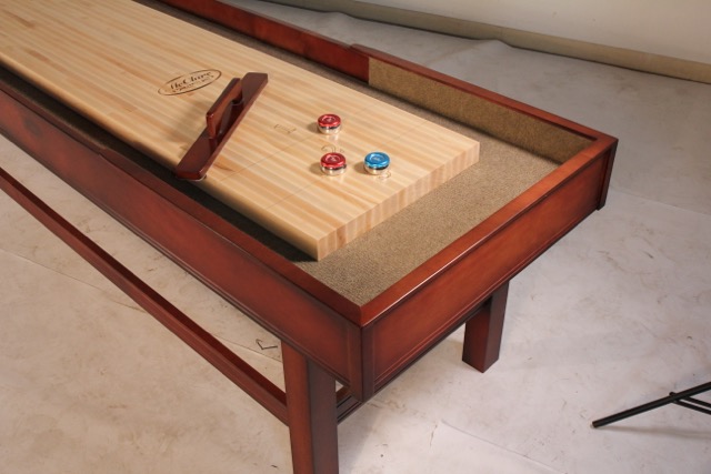 harvard-shuffleboard-table